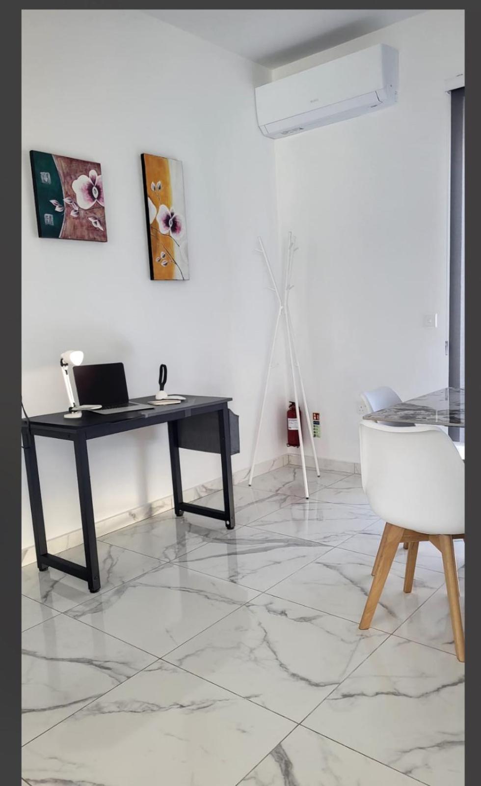 Is-Swieqi Central Apartment In Swieqi מראה חיצוני תמונה