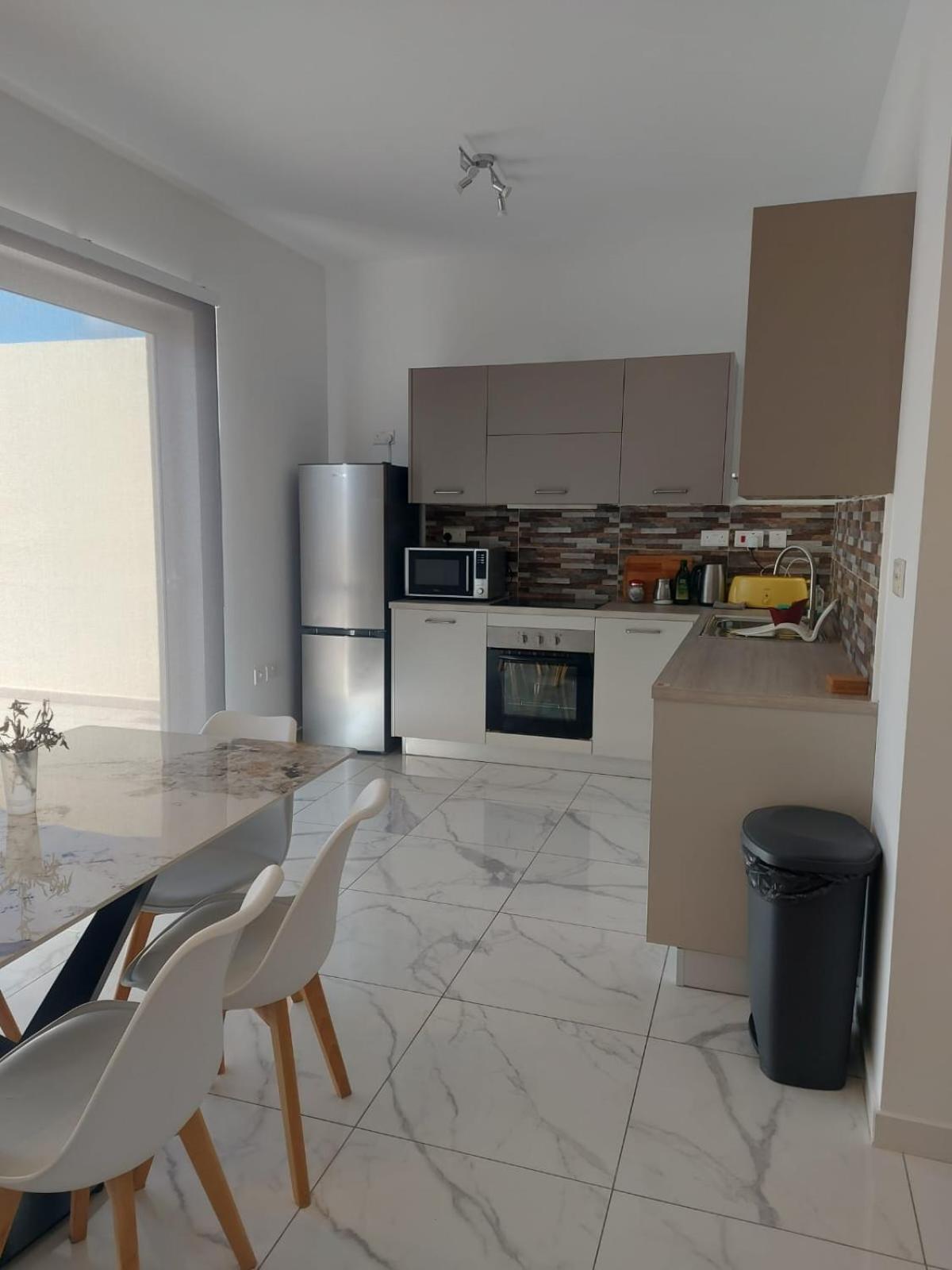 Is-Swieqi Central Apartment In Swieqi מראה חיצוני תמונה